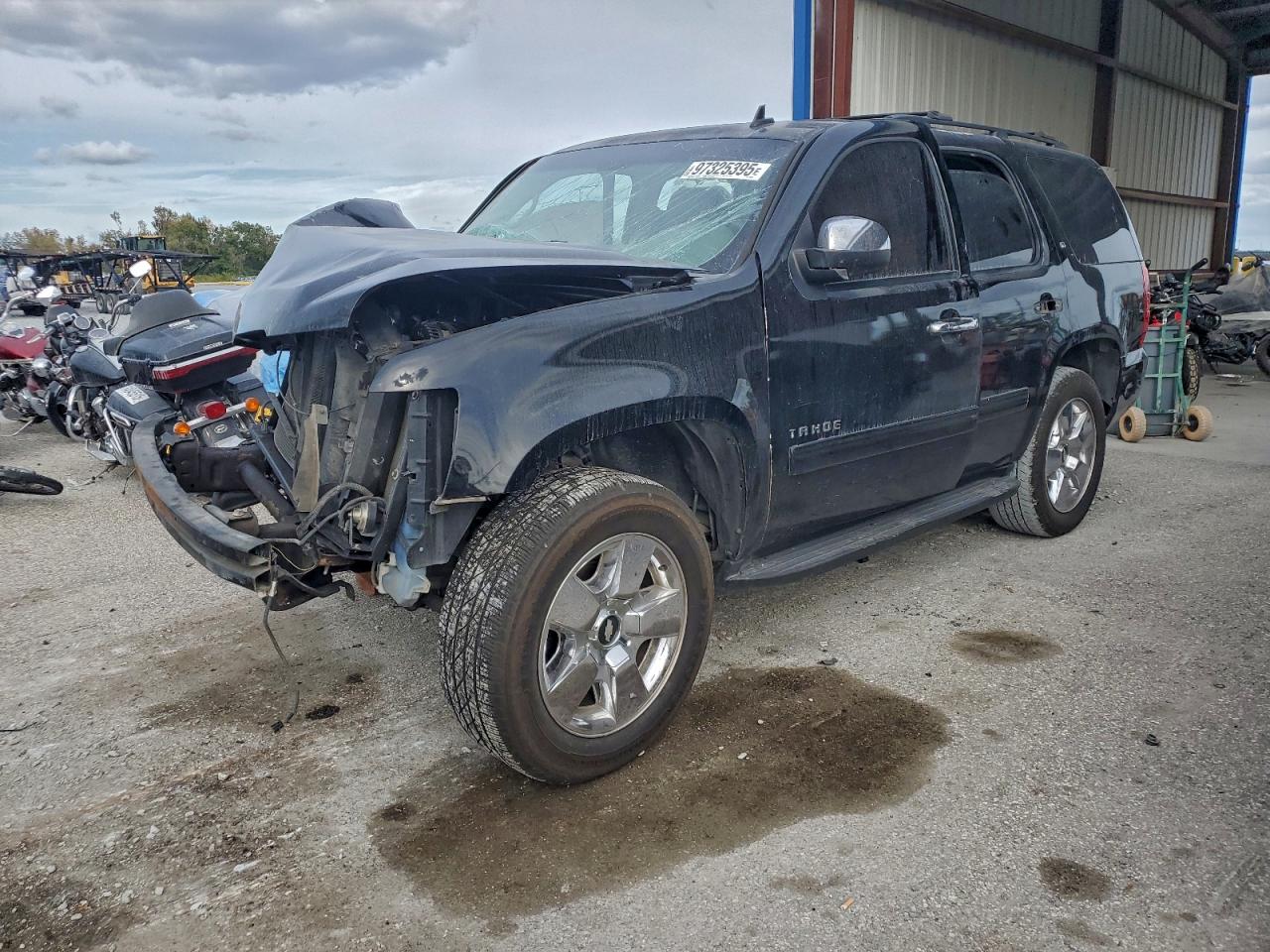 2011 CHEVROLET TAHOE