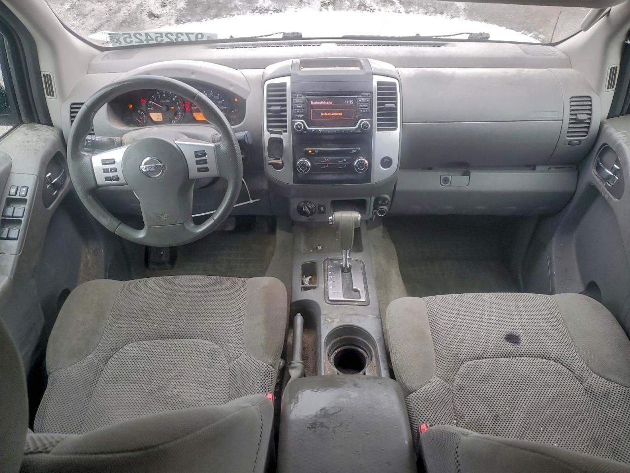 2017 NISSAN FRONTIER S photo 8