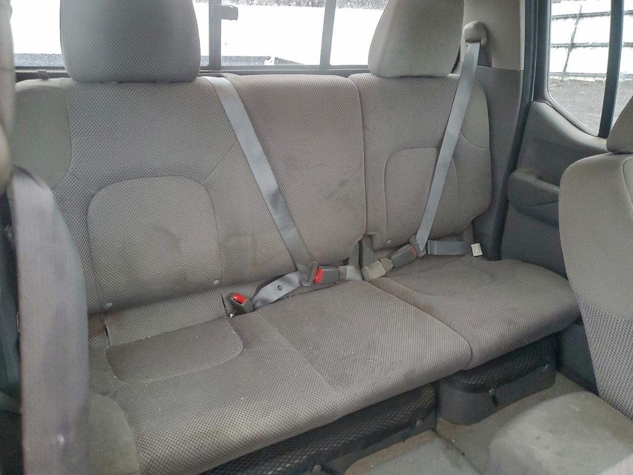 2017 NISSAN FRONTIER S photo 10