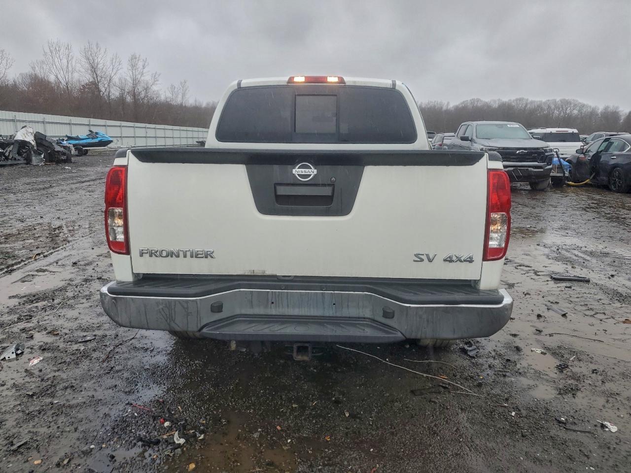 2017 NISSAN FRONTIER S photo 6