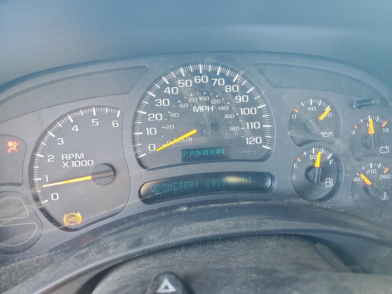 2004 GMC NEW SIERRA C1500 photo 25