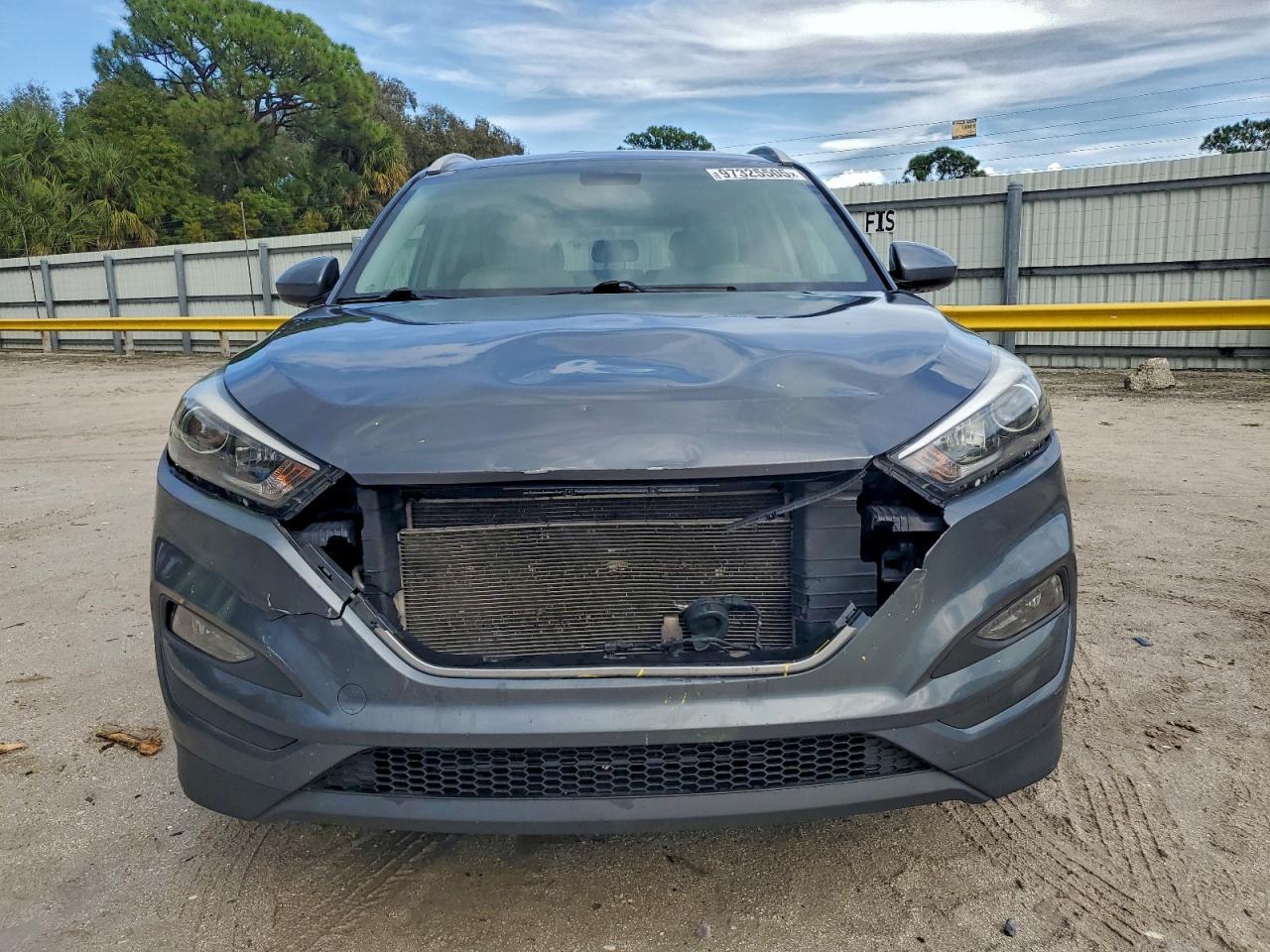 2017 HYUNDAI TUCSON LIMITED photo 9