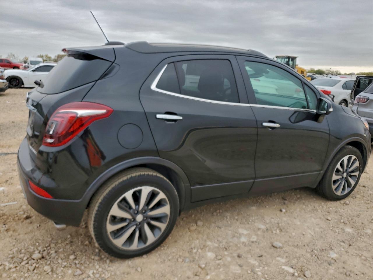 2019 BUICK ENCORE ESSENCE photo 9