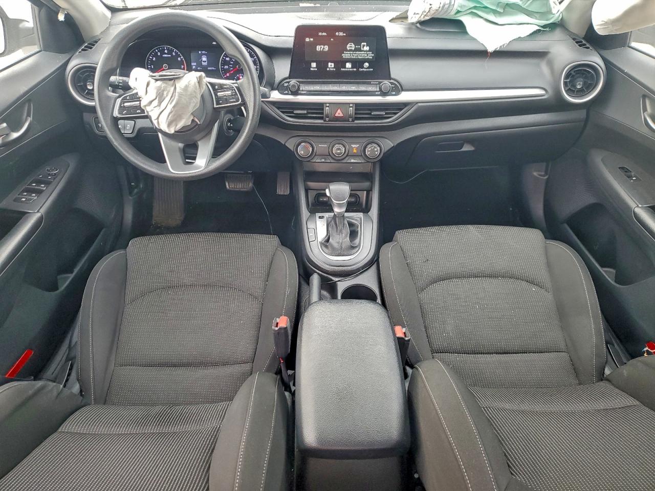 2021 KIA FORTE FE photo 15