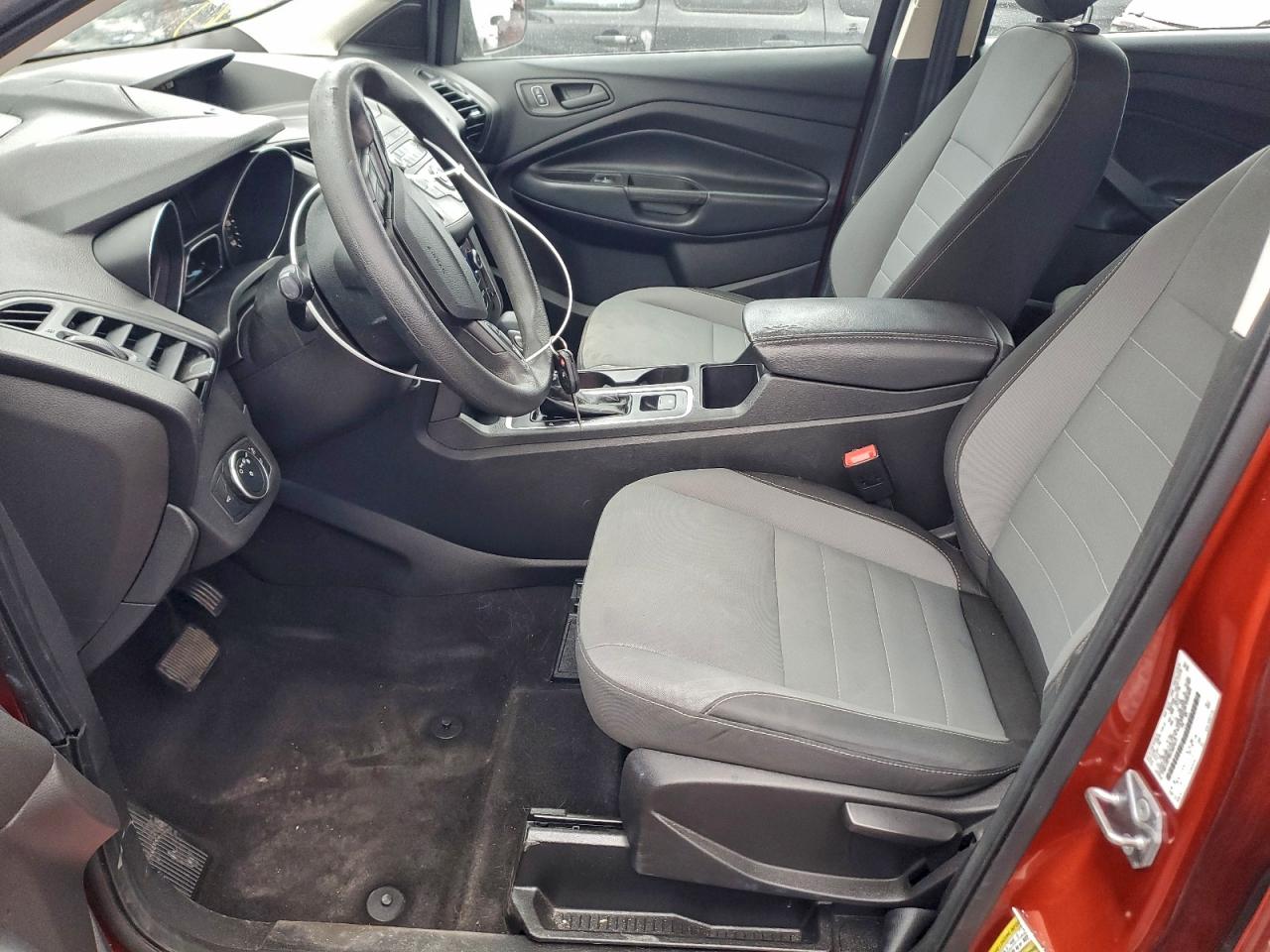 2019 FORD ESCAPE S photo 7
