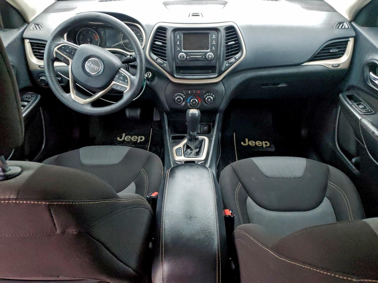 2016 JEEP CHEROKEE SPORT photo 8