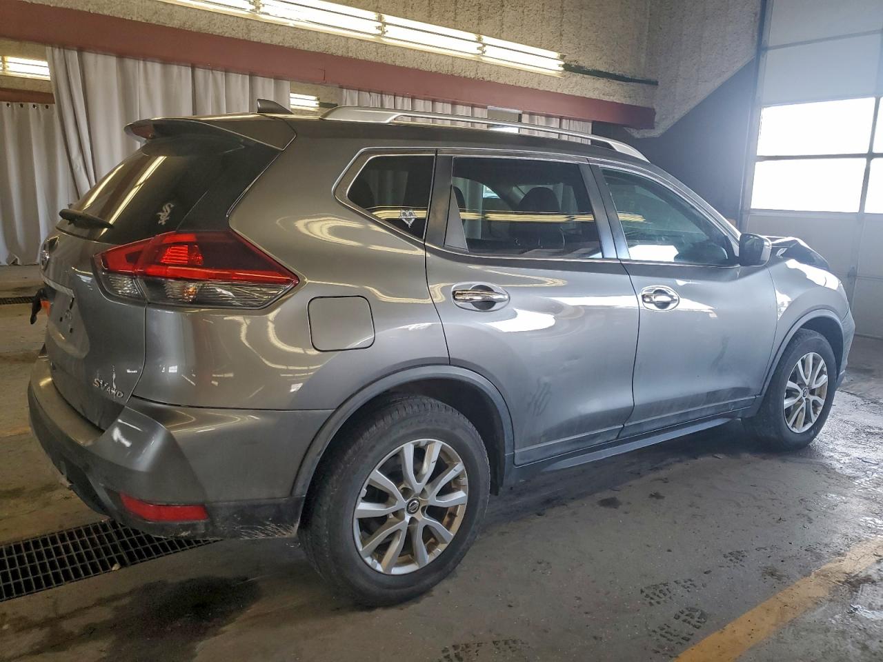 2018 NISSAN ROGUE S photo 7