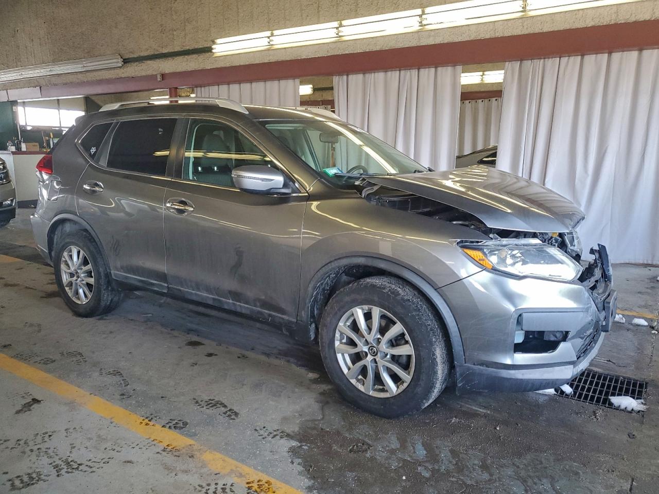 2018 NISSAN ROGUE S photo 10