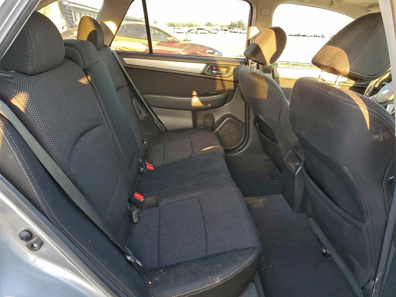 2015 SUBARU OUTBACK 2.5I PREMIUM photo 11