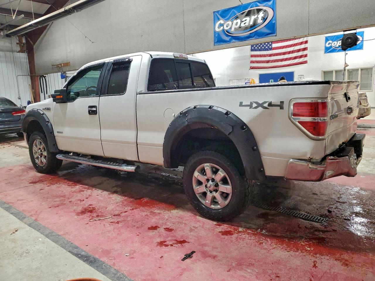 2013 FORD F150 SUPER CAB photo 2