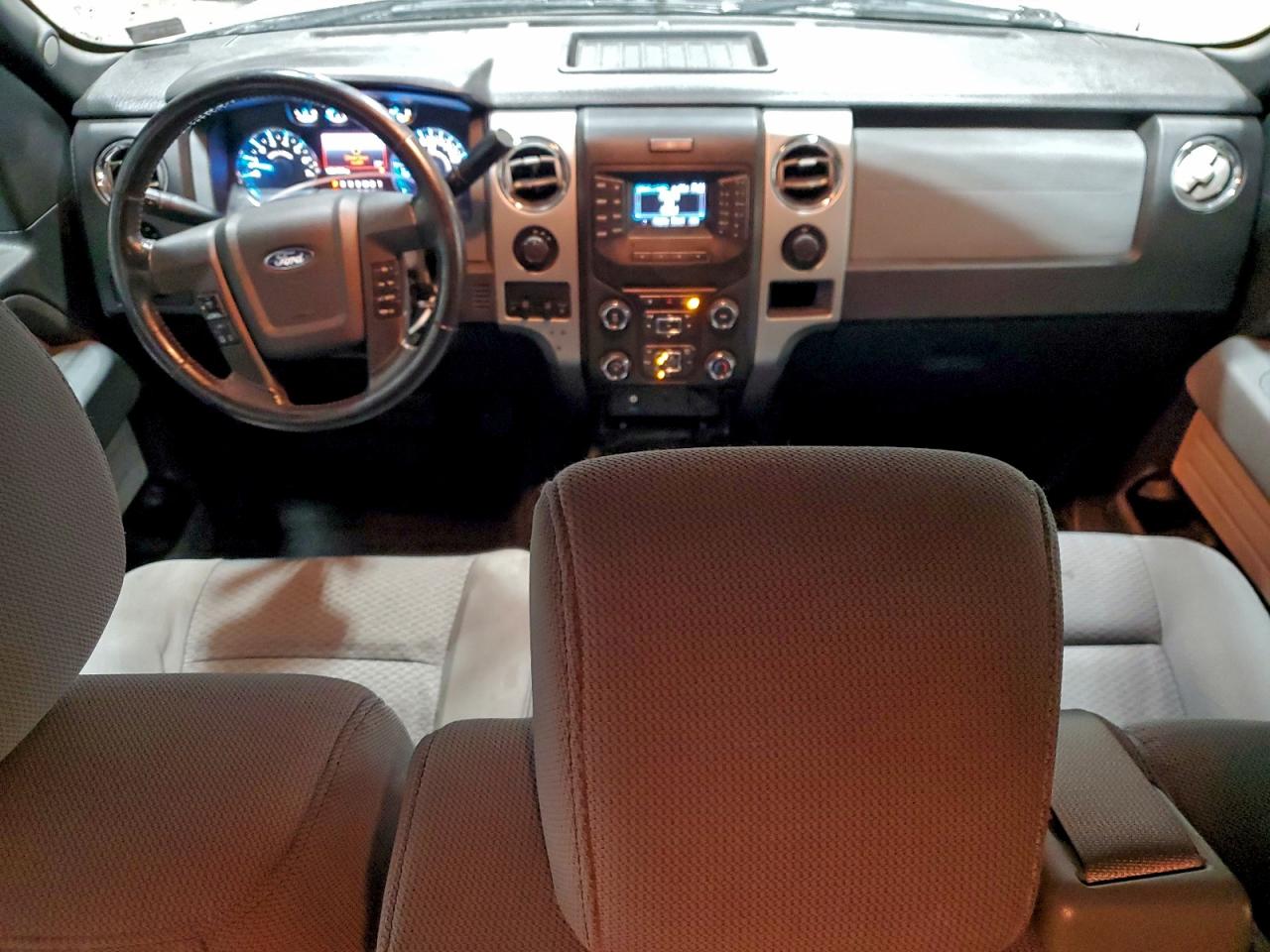 2013 FORD F150 SUPER CAB photo 8