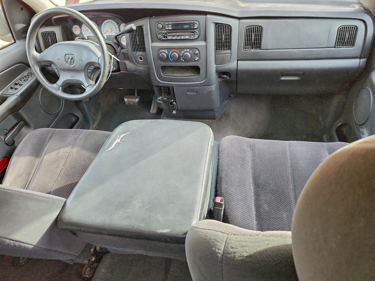 2003 DODGE RAM 1500 ST photo 8