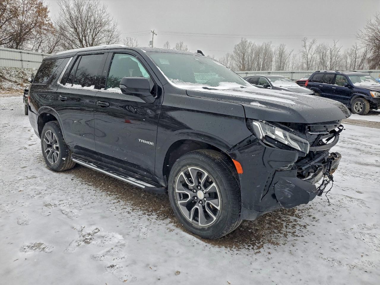 2021 CHEVROLET TAHOE K1500 LT photo 4