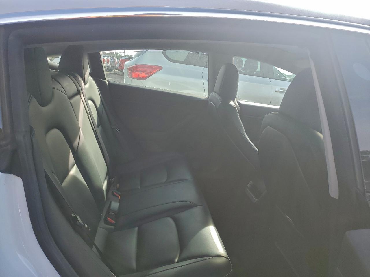 2019 TESLA MODEL 3 photo 18