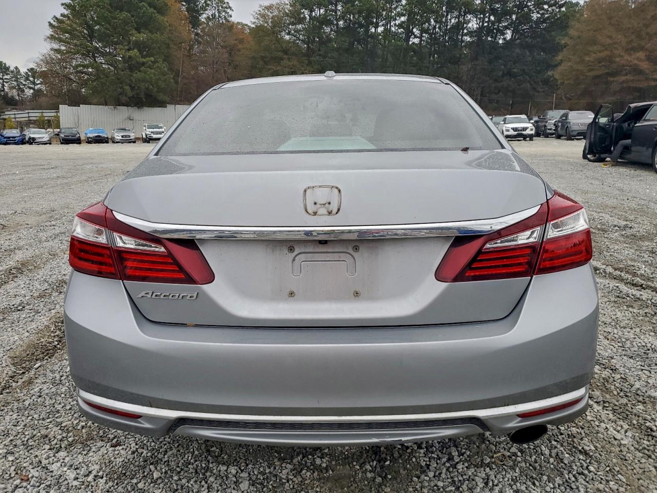 2017 HONDA ACCORD EXL photo 6