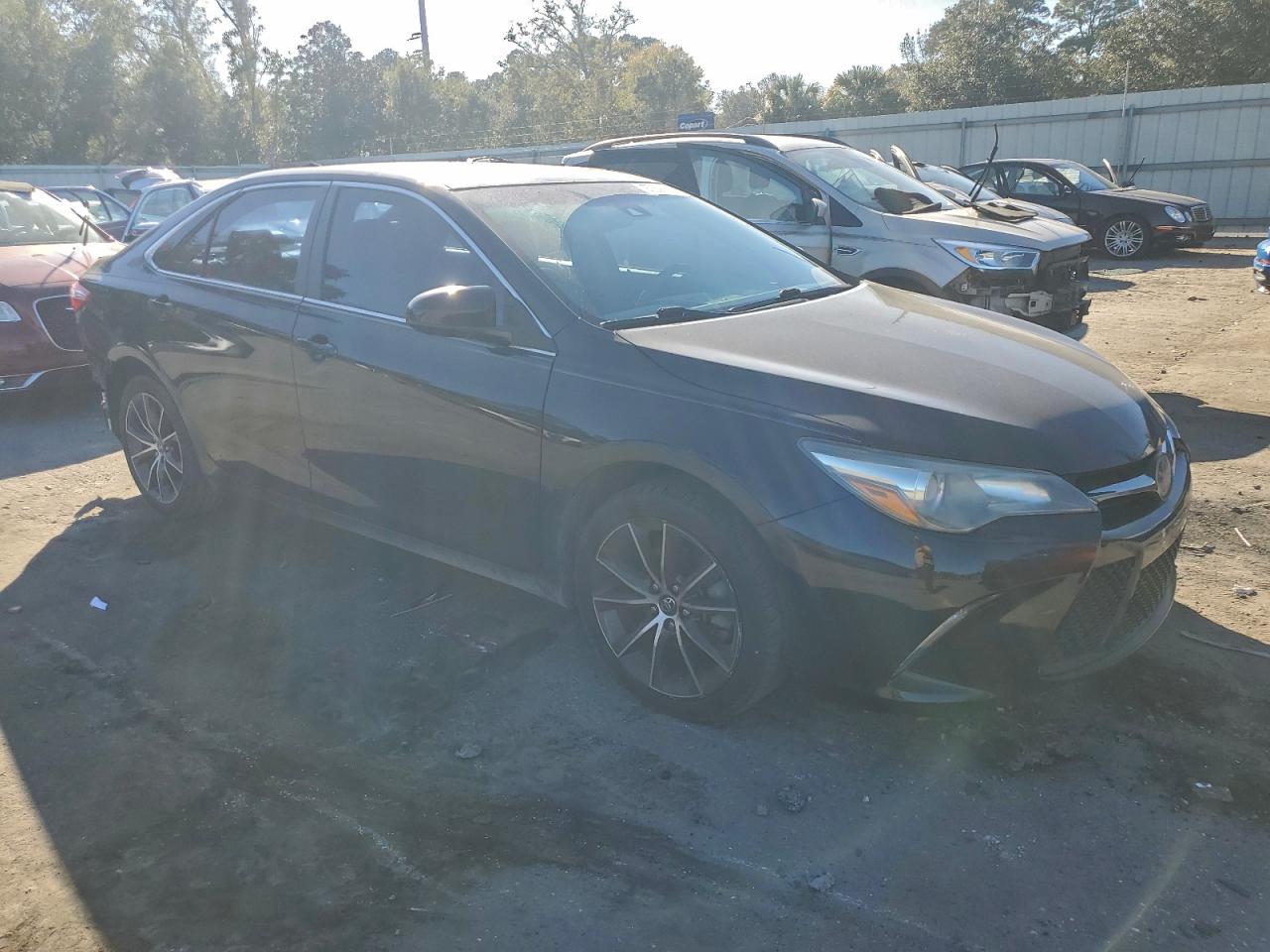 2017 TOYOTA CAMRY LE photo 4