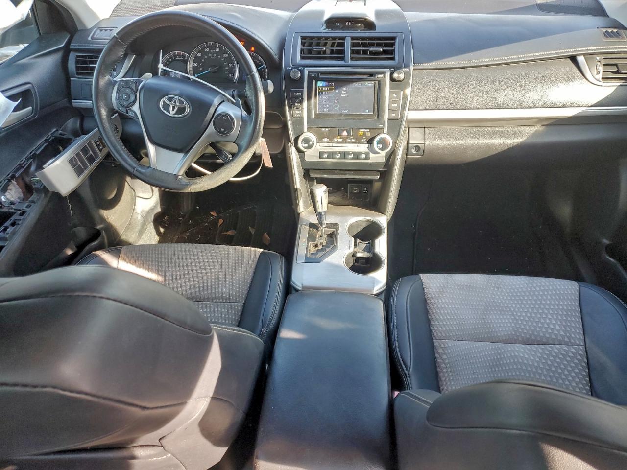 2012 TOYOTA CAMRY BASE photo 15