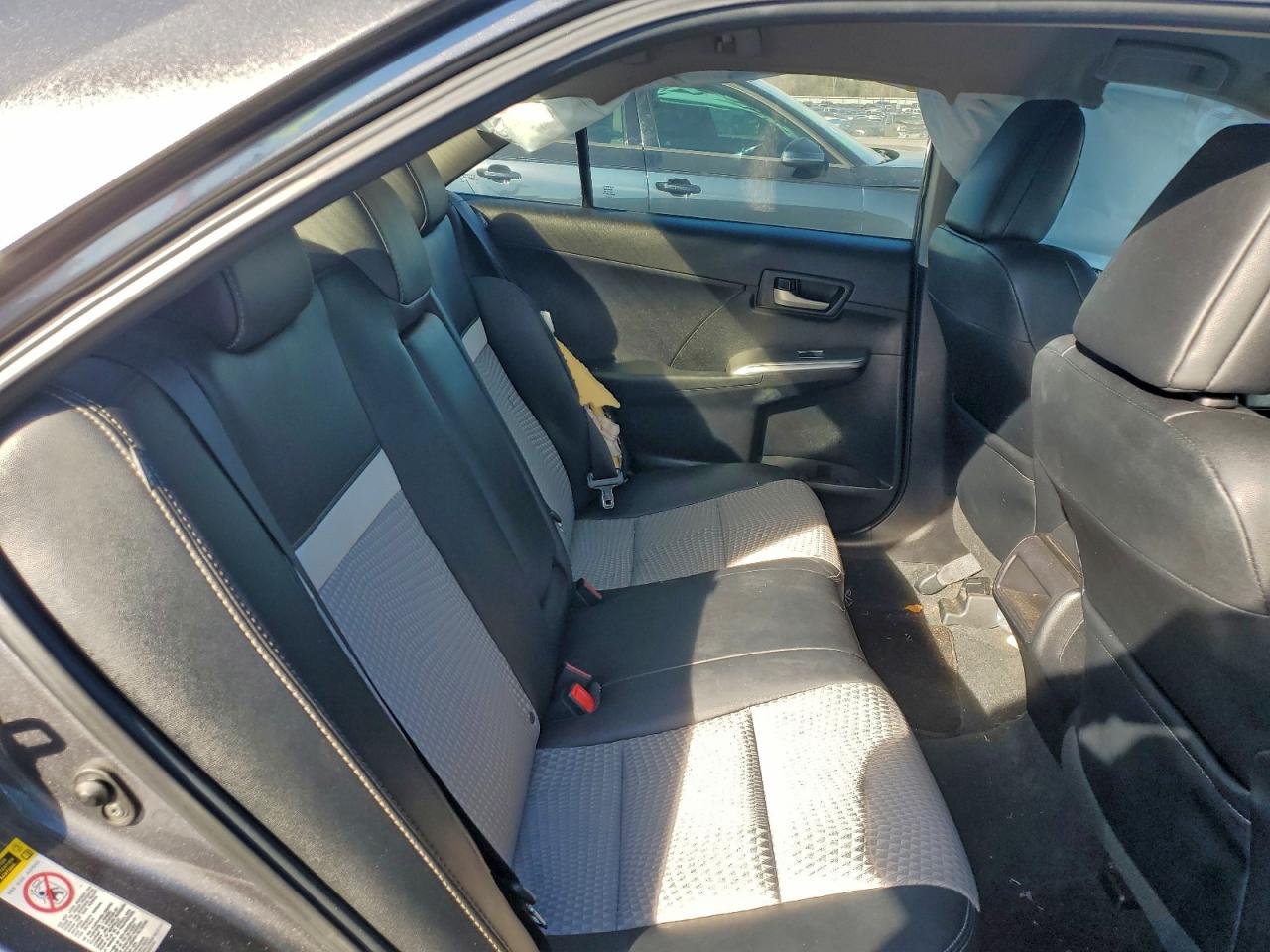 2012 TOYOTA CAMRY BASE photo 19