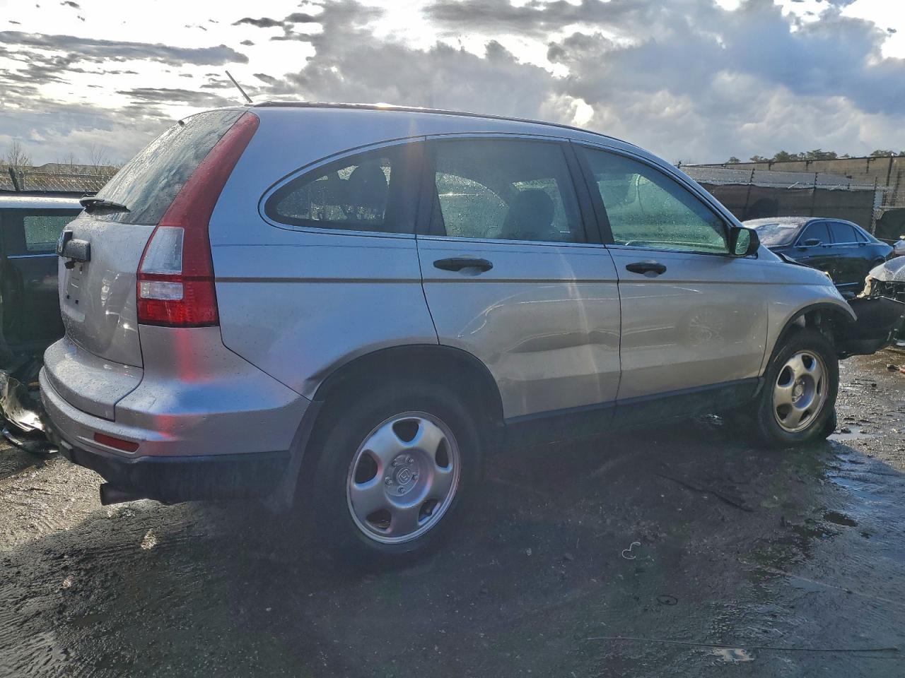 2011 HONDA CR-V LX photo 7