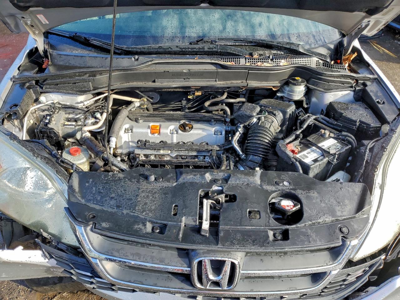 2011 HONDA CR-V LX photo 31