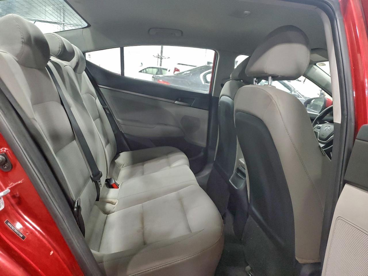 2017 HYUNDAI ELANTRA SE photo 28