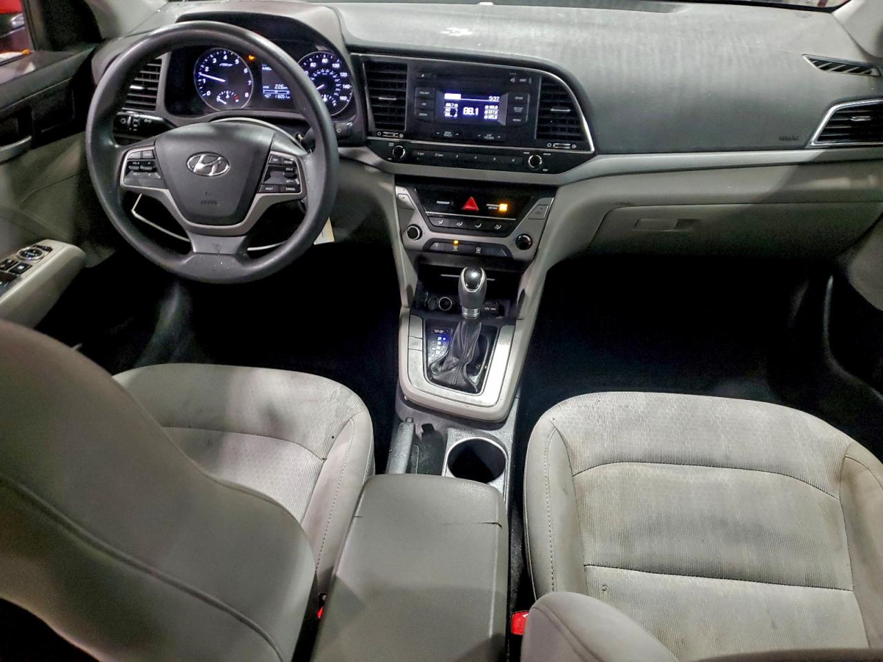 2017 HYUNDAI ELANTRA SE photo 22