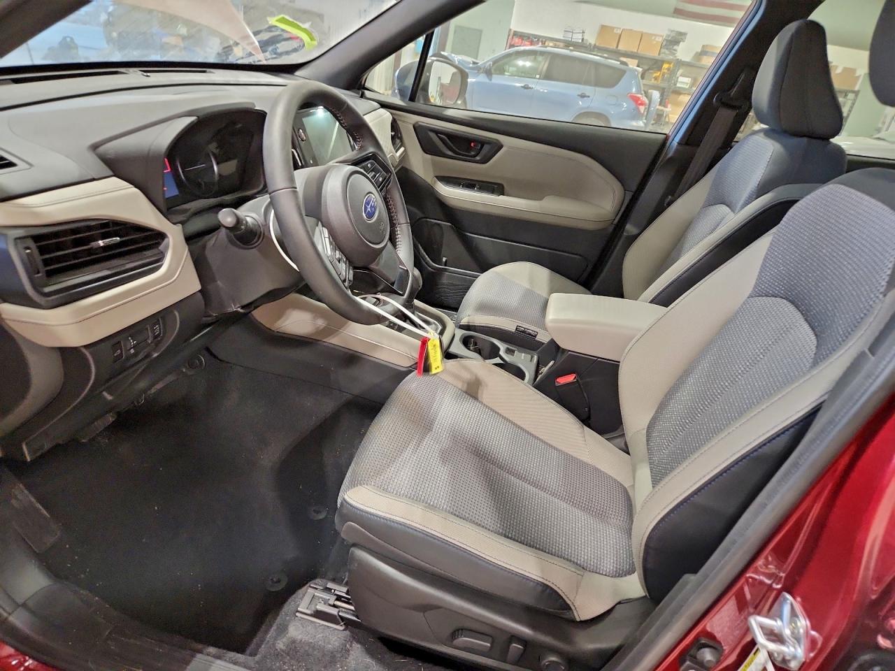 2025 SUBARU FORESTER PREMIUM photo 13
