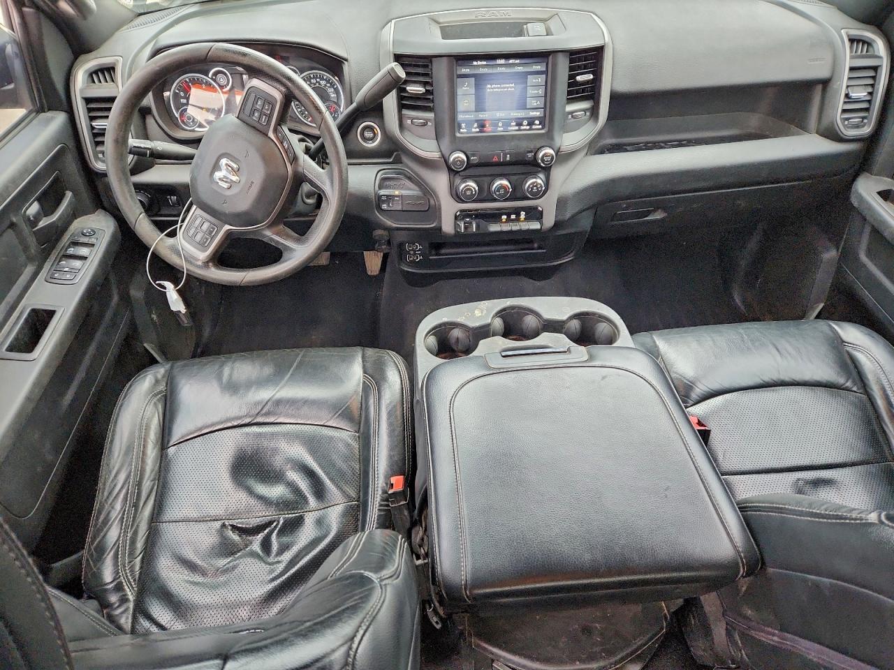2021 RAM 3500 TRADESMAN photo 8