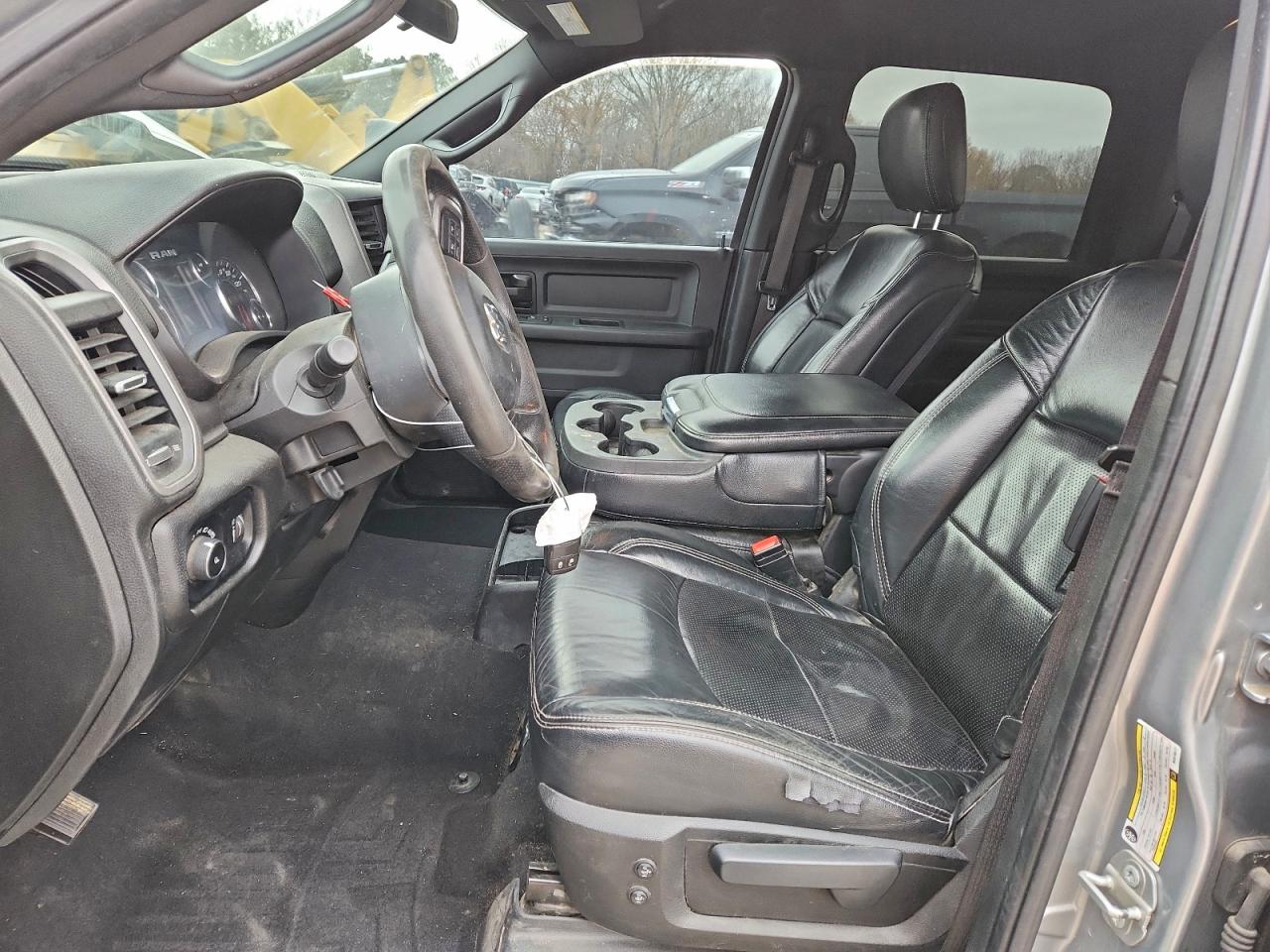 2021 RAM 3500 TRADESMAN photo 7