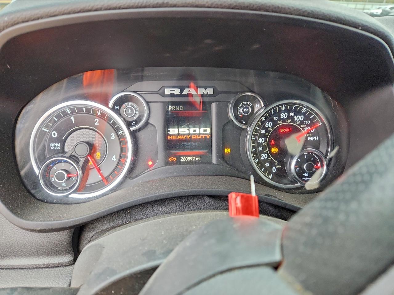 2021 RAM 3500 TRADESMAN photo 9
