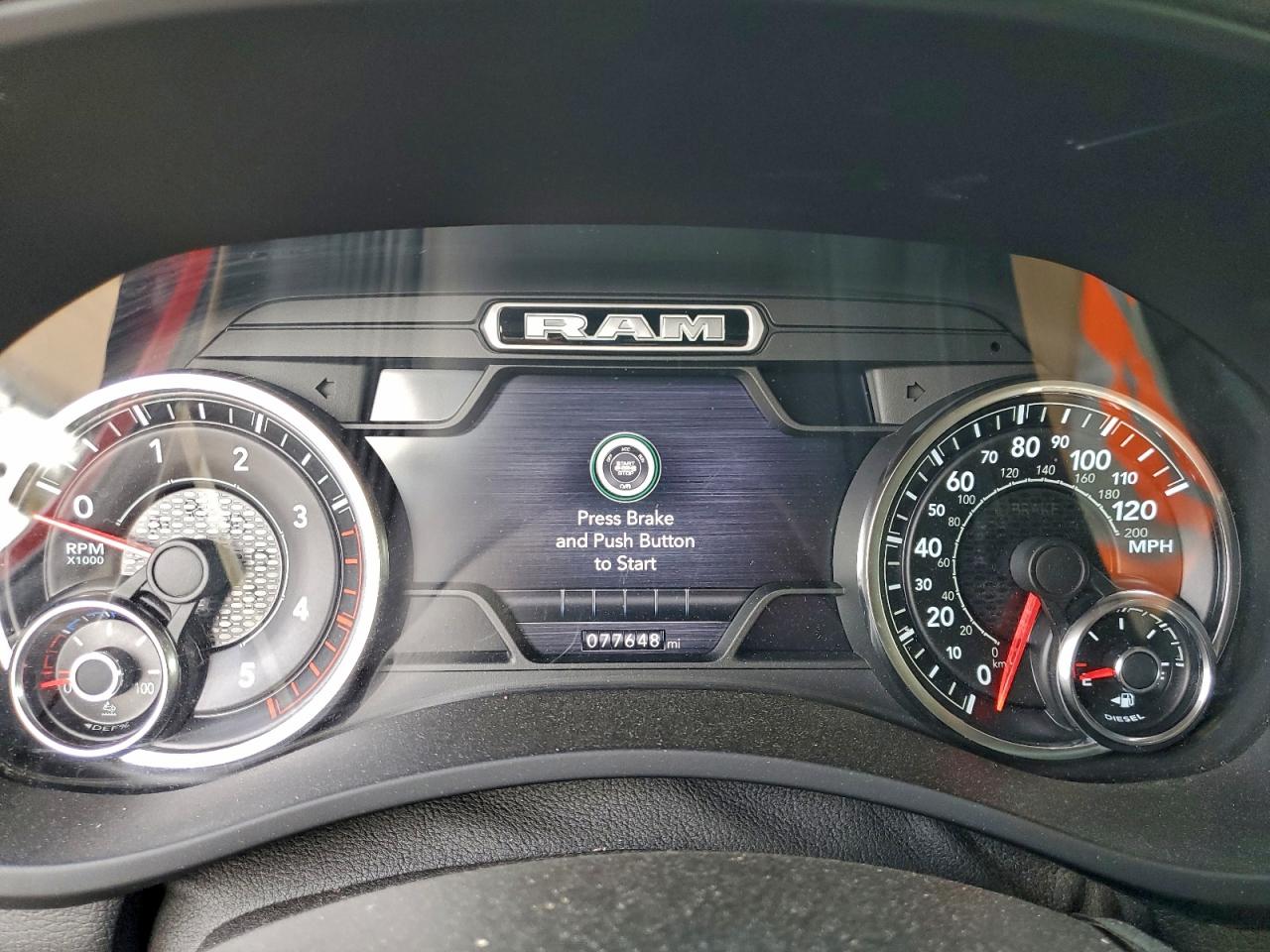 2019 RAM 3500 LARAMIE photo 9