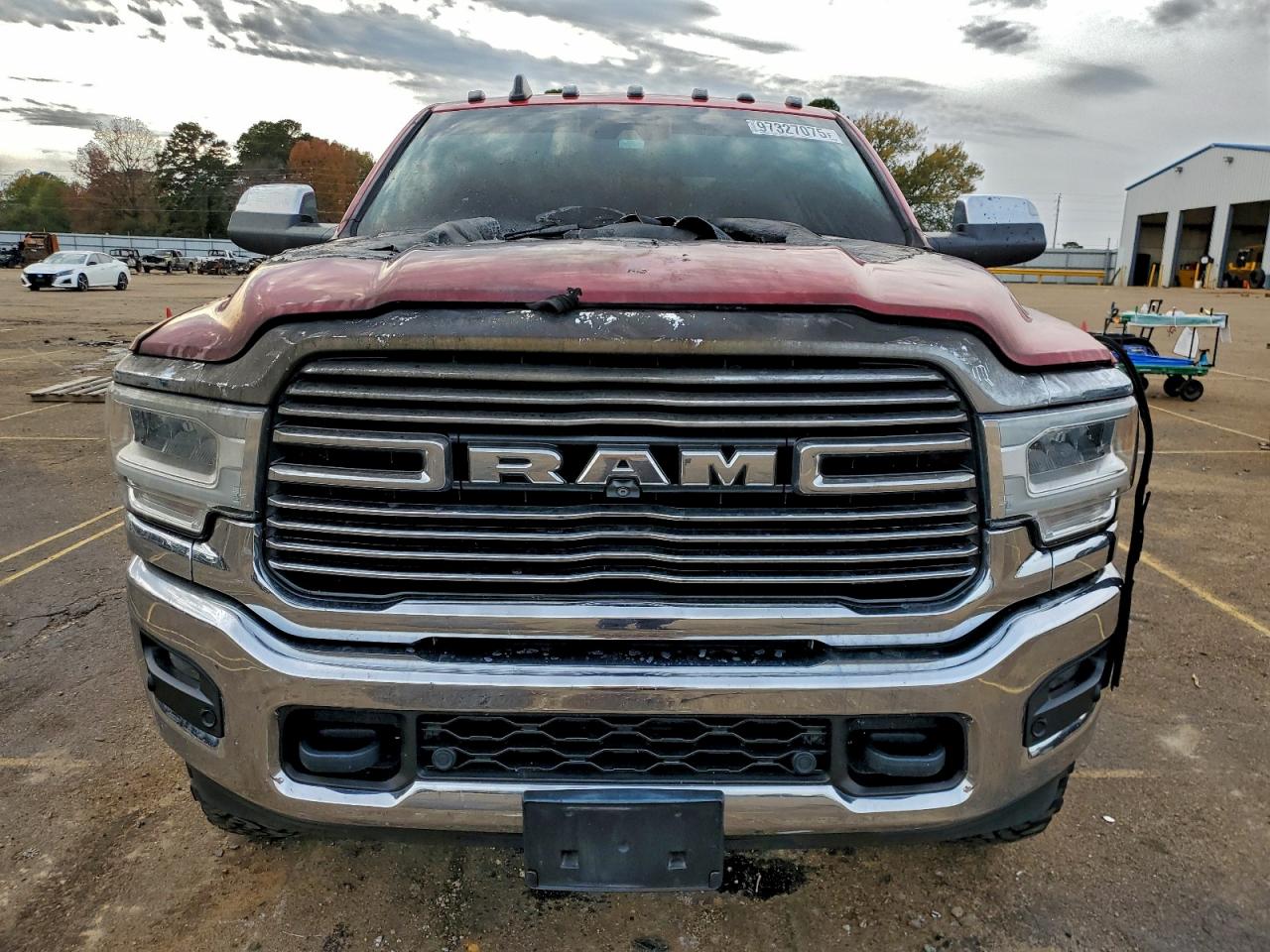 2019 RAM 3500 LARAMIE photo 5