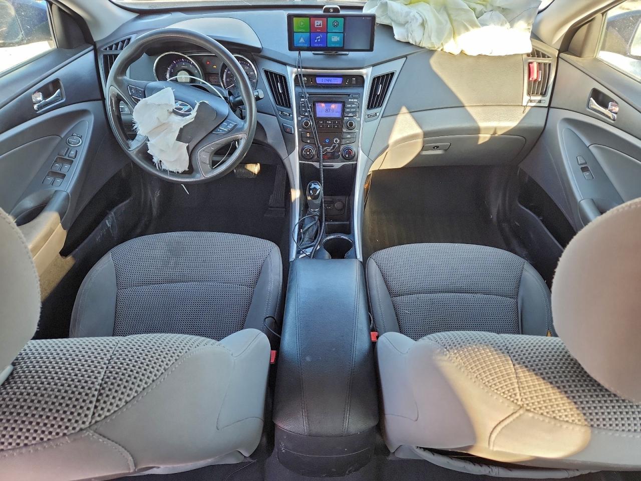 2011 HYUNDAI SONATA GLS photo 15