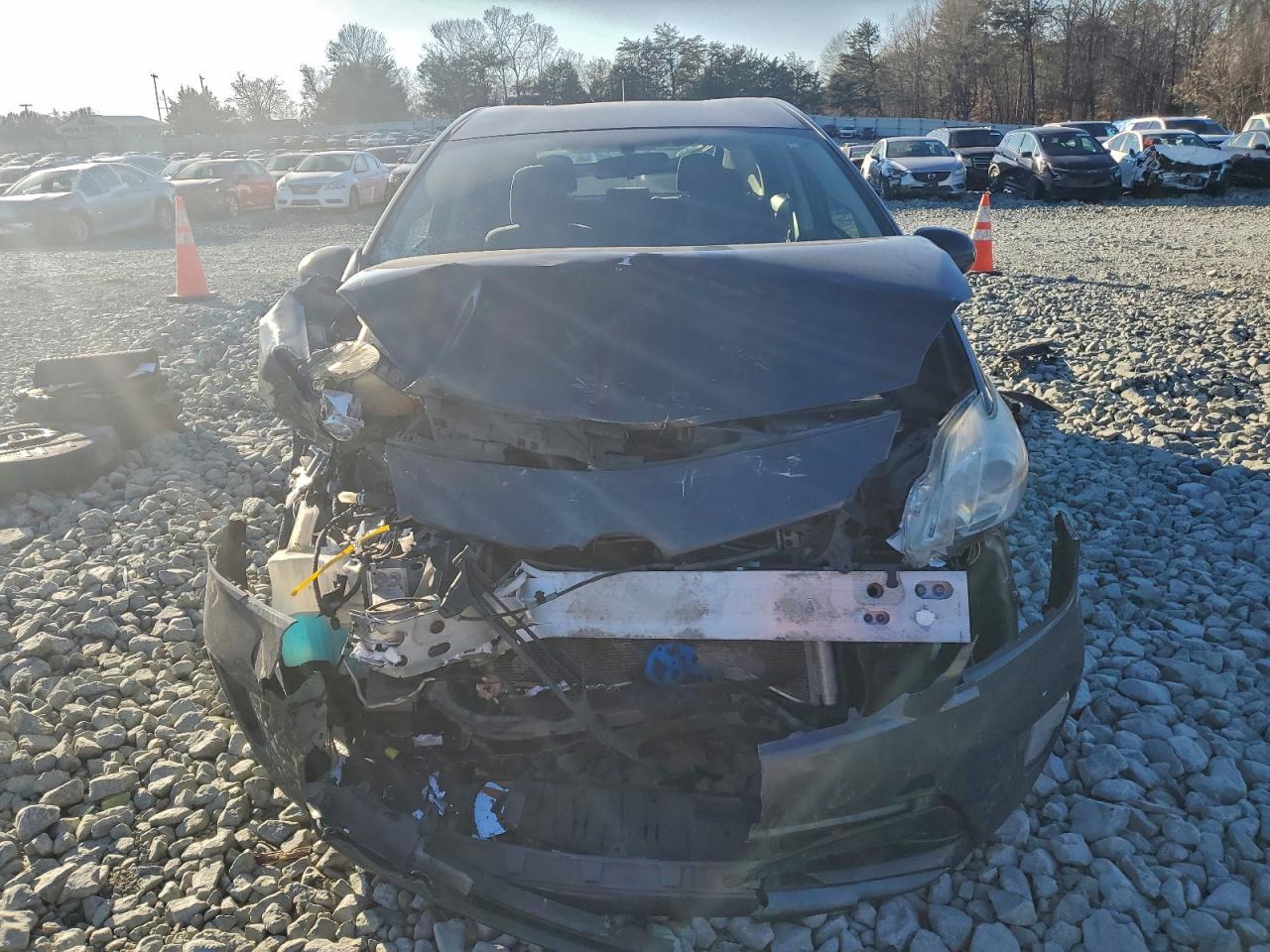 2012 TOYOTA PRIUS photo 5