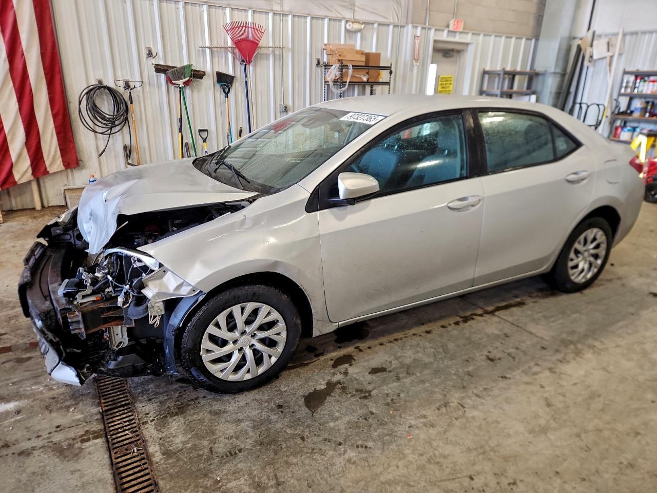 2017 TOYOTA COROLLA