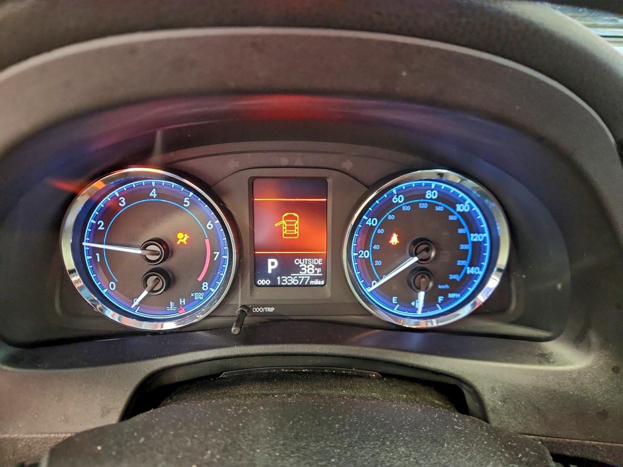 2017 TOYOTA COROLLA L photo 17