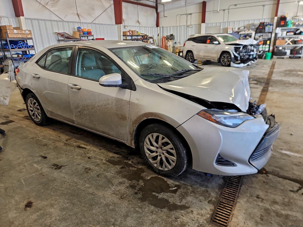 2017 TOYOTA COROLLA L photo 7