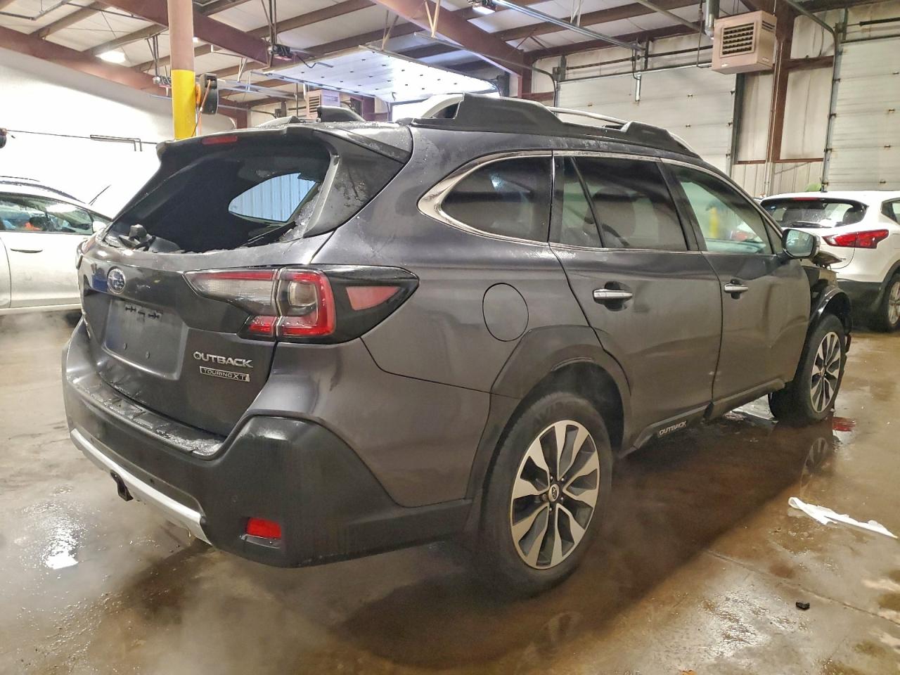 2023 SUBARU OUTBACK TOURING photo 3