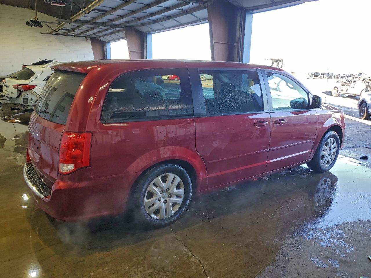 2015 DODGE GRAND CARAVAN SE photo 3