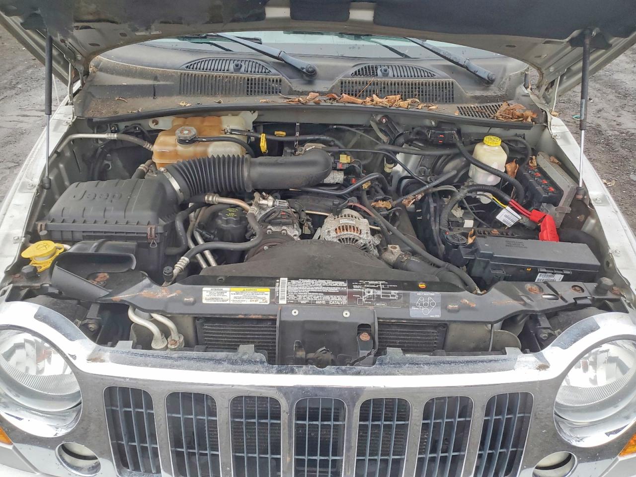 2005 JEEP LIBERTY LIMITED photo 31