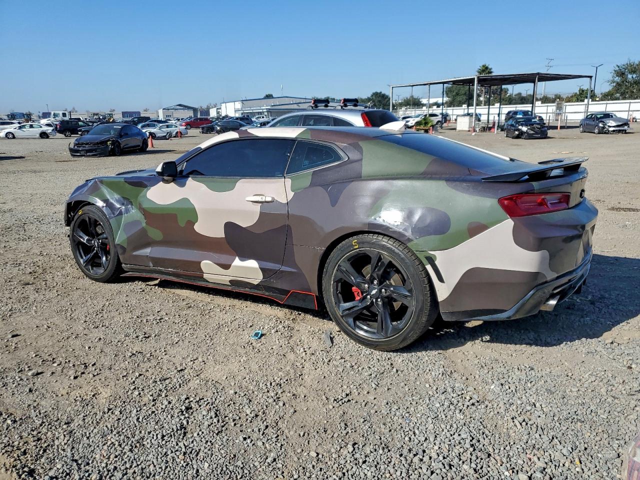 2016 CHEVROLET CAMARO LT photo 2