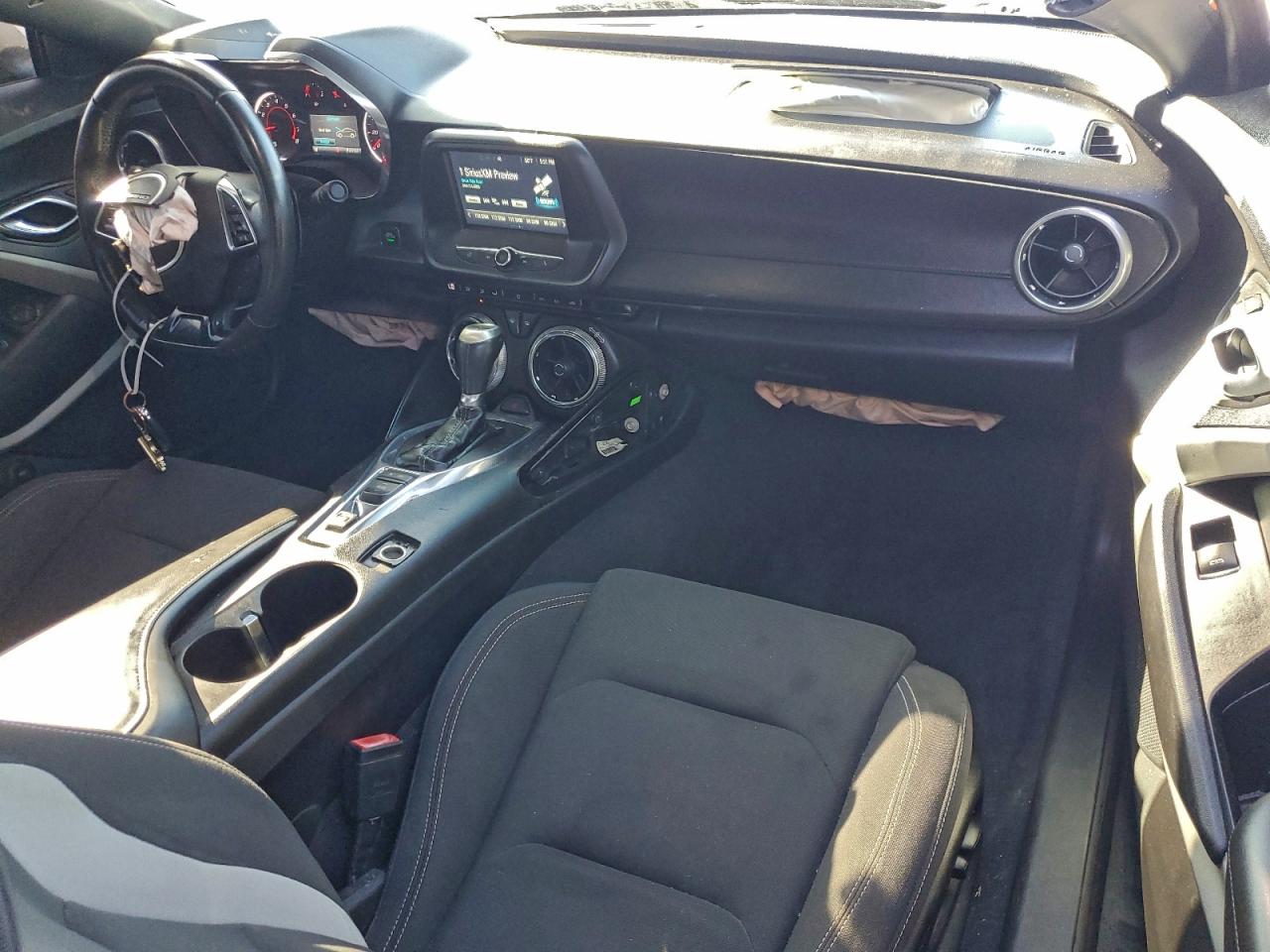 2016 CHEVROLET CAMARO LT photo 8