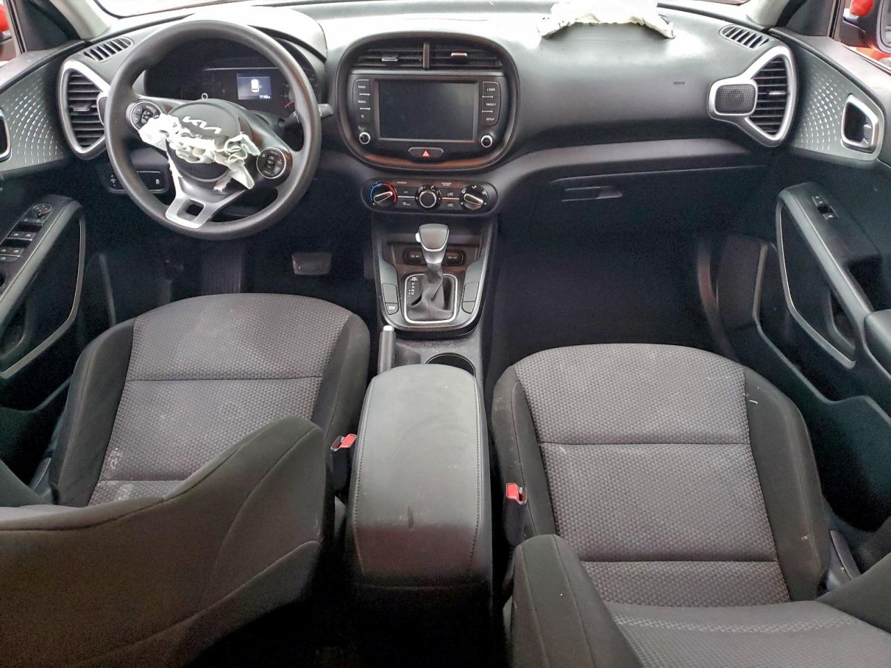 2022 KIA SOUL LX photo 15