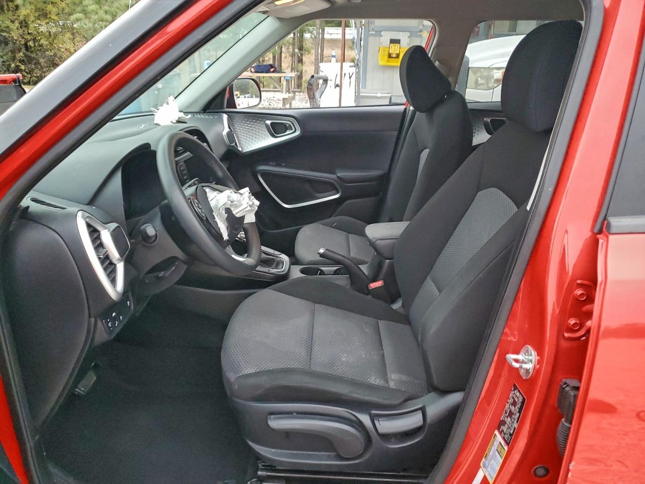 2022 KIA SOUL LX photo 13