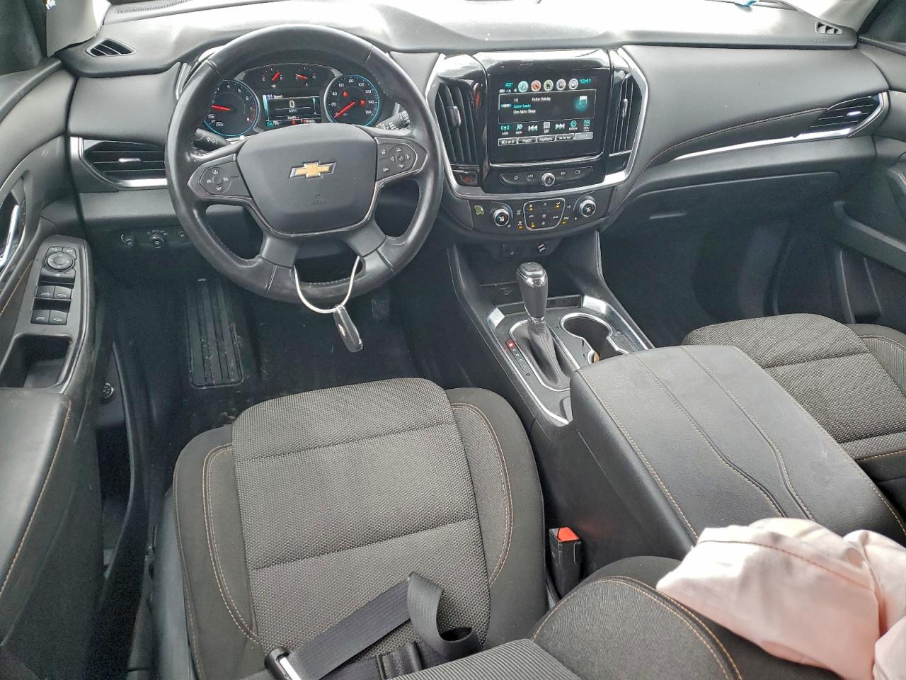 2019 CHEVROLET TRAVERSE LT photo 15