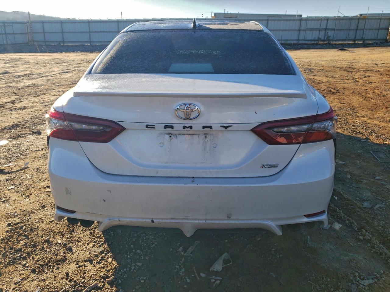 2021 TOYOTA CAMRY XSE photo 6