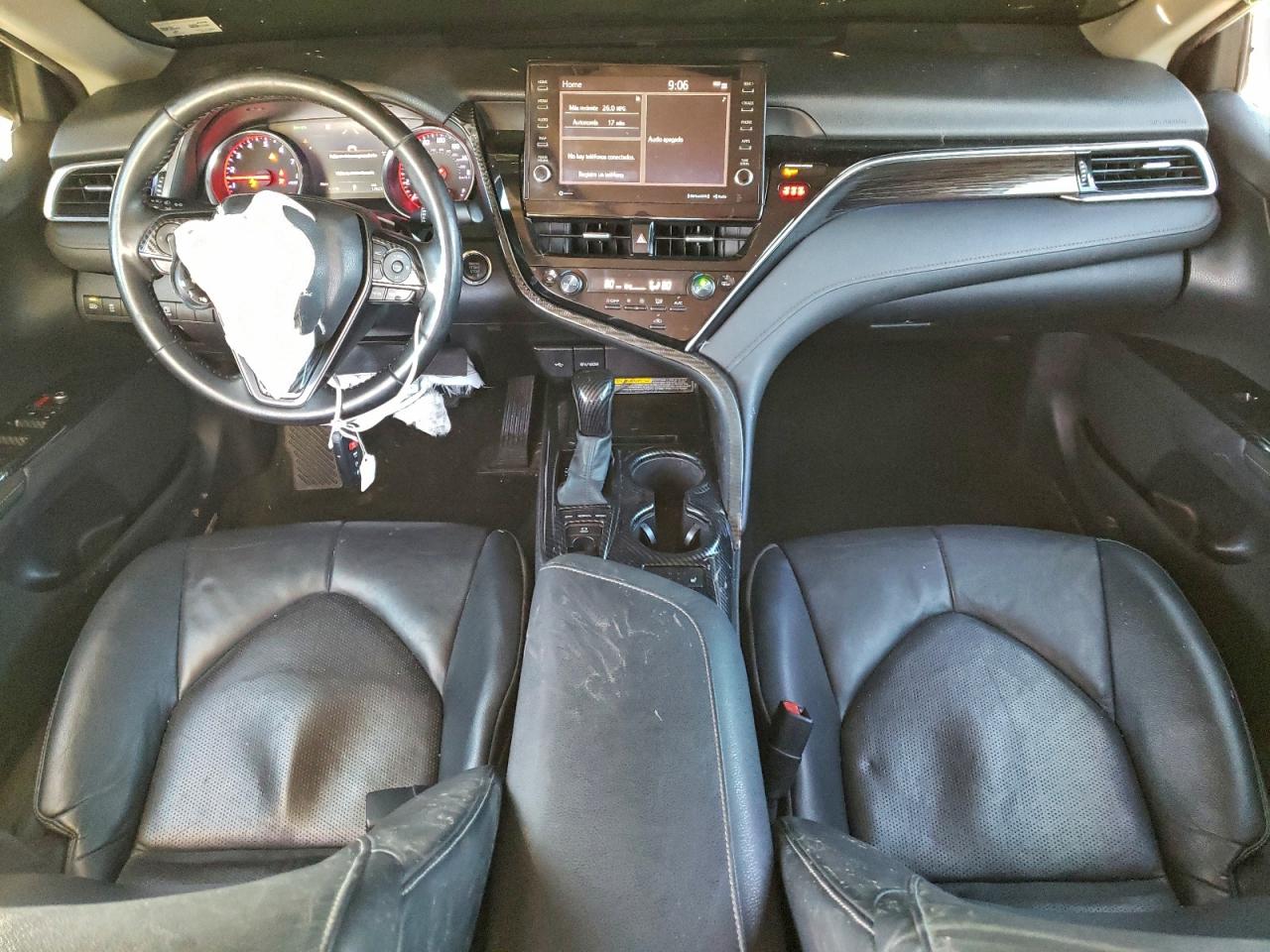 2021 TOYOTA CAMRY XSE photo 8
