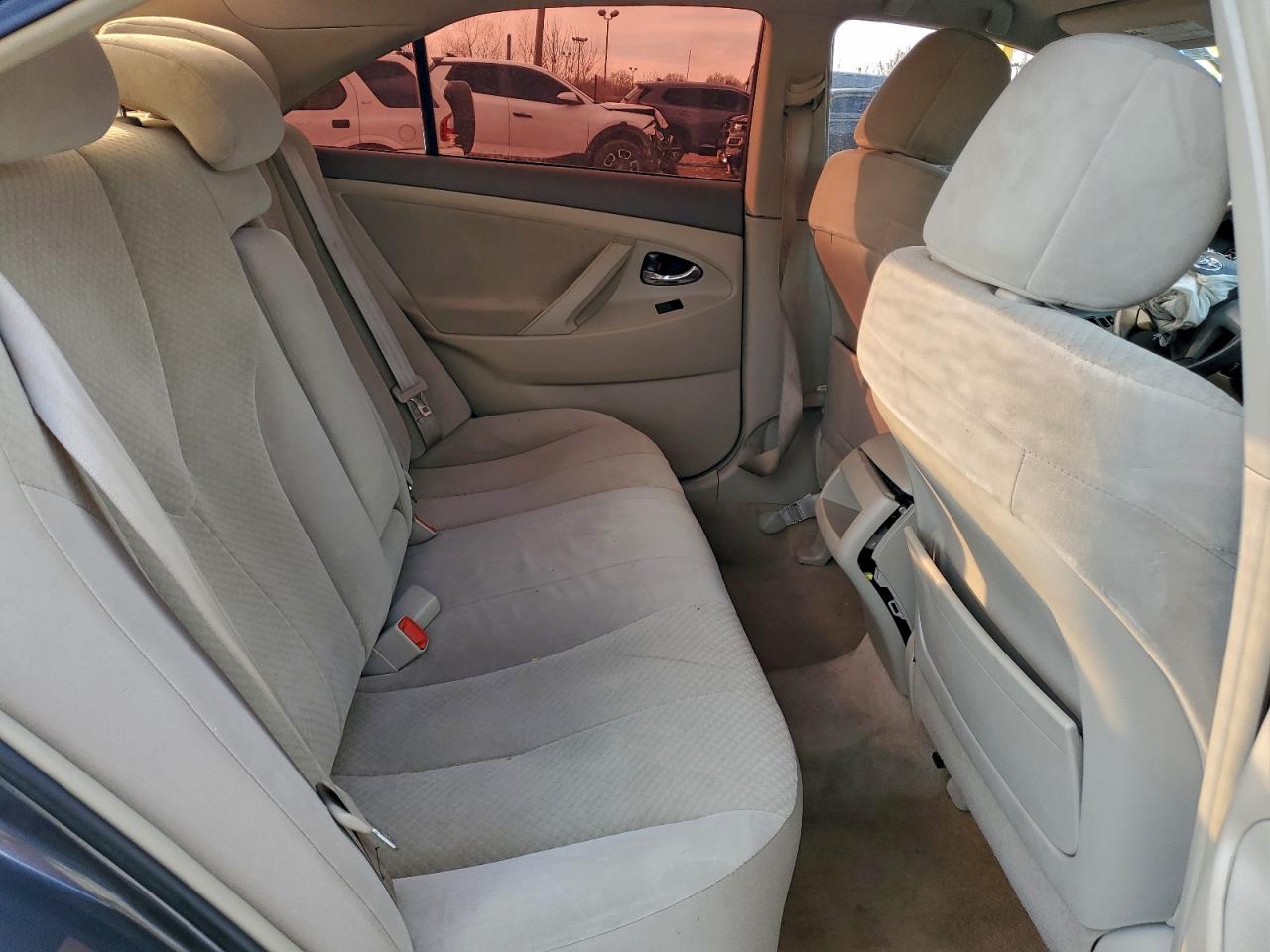 2009 TOYOTA CAMRY BASE photo 19
