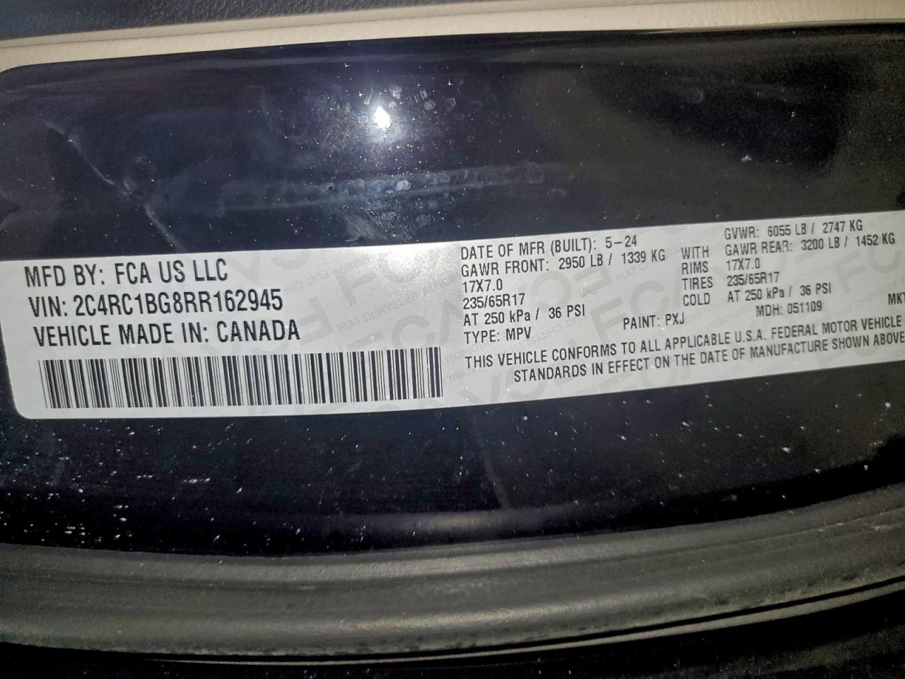 2024 CHRYSLER PACIFICA TOURING L photo 13