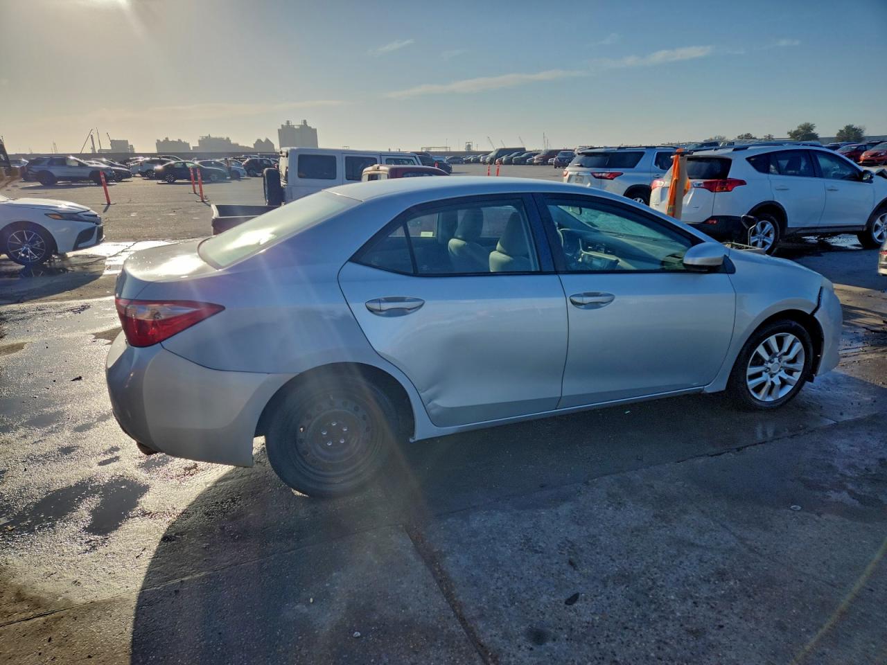 2017 TOYOTA COROLLA L photo 3